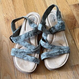 Women’s Clarks Gray Camouflage Strappy Sandals
